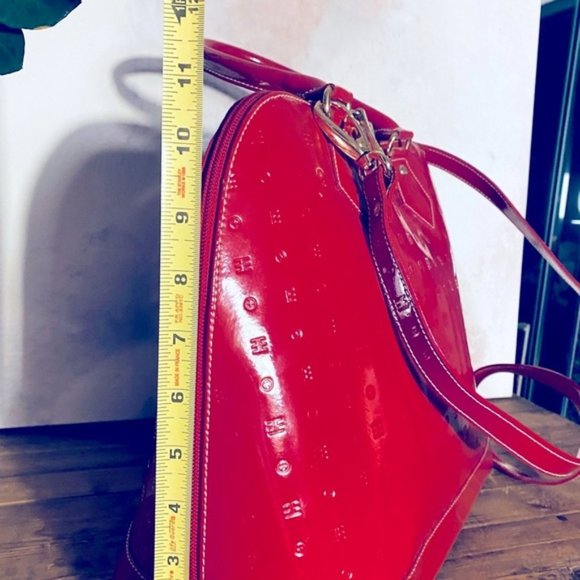 Arcadia Shiny Red Handbag or Shoulder Bag - Picture 6 of 6